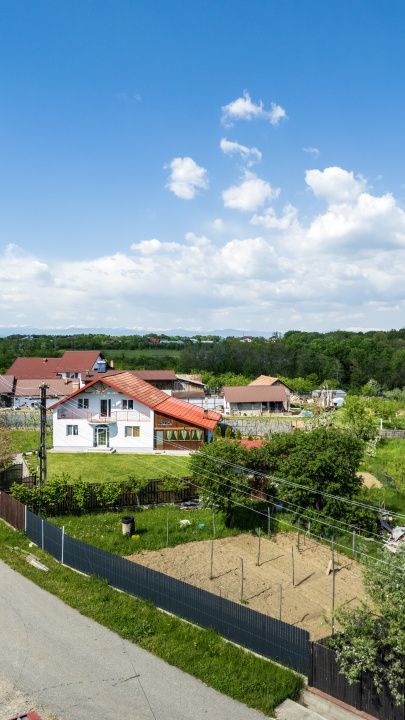 Casa cu teren generos si gradina spectaculoasa – Comuna Cuca, Argeș! - Poză 18