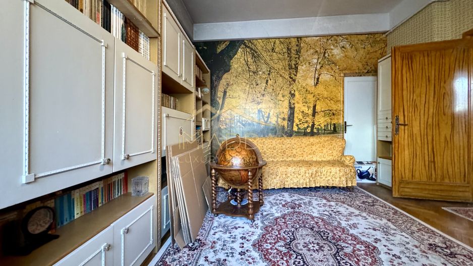 Vila cu 6 camere *310mp*  + Garaj // Primăverii - Poză 37