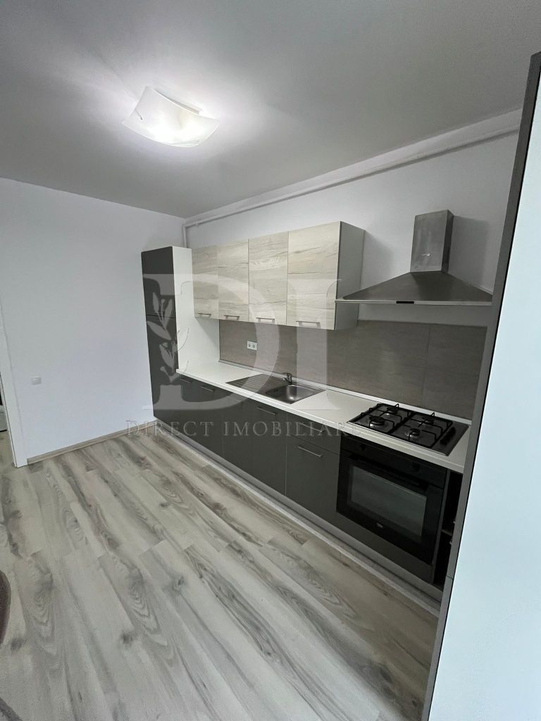 Apartament de vanzare/ Zona  Eroilor / Floresti - Poză 4