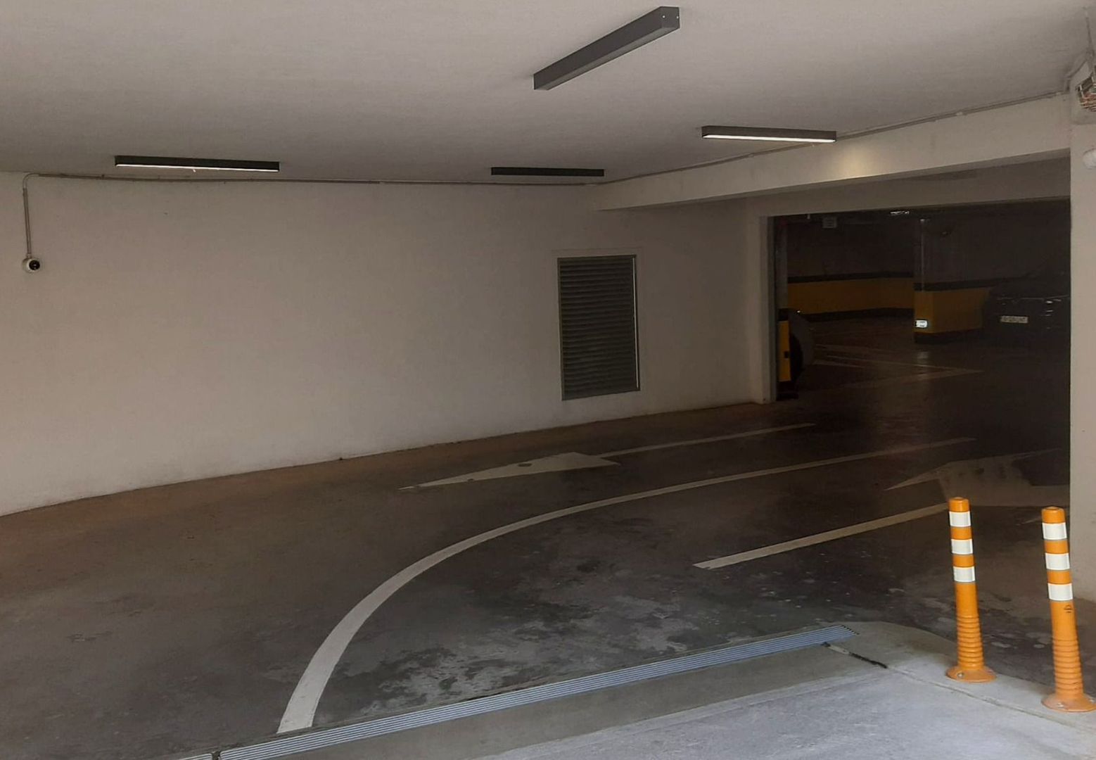 APARTAMENT PREMIUM CU 5 CAMERE ȘI GRĂDINĂ PRIVATĂ DE 160 MP - Poză 26