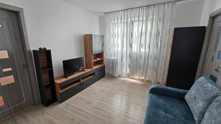 Apartament 2 camere, SD, 40 mp, 450 euro-Podu Ros - Poză 2