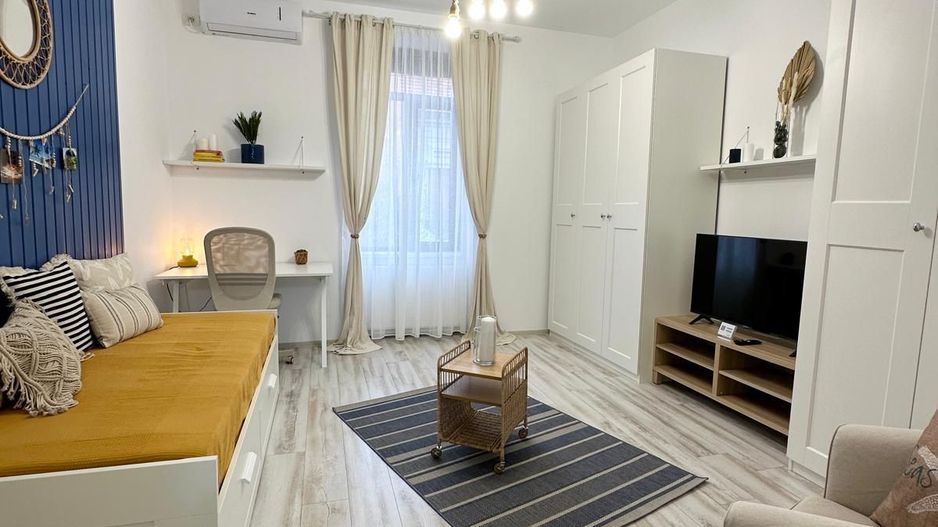 Imobil cu destinatii multiple- 6 apartamente - Poză 27