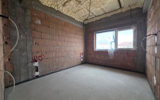 Vilă individuală în Tunari – 5 camere, curte privată - Poză 40