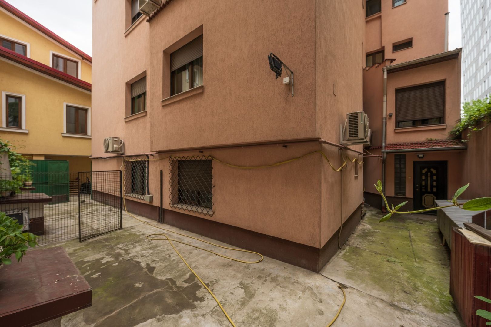 3 IMOBILE - LOT 676 MP - RECONSOLIDATE - ROMANA VICTORIEI - DOROBANTI - Poză 7
