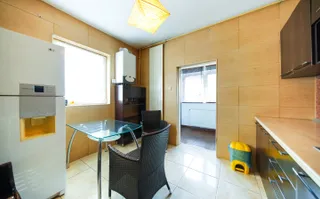 CASĂ CU TEREN 262 MP ȘI SPAȚIU COMERCIAL – SECTOR 4, BUCUREȘTI - Poză 19