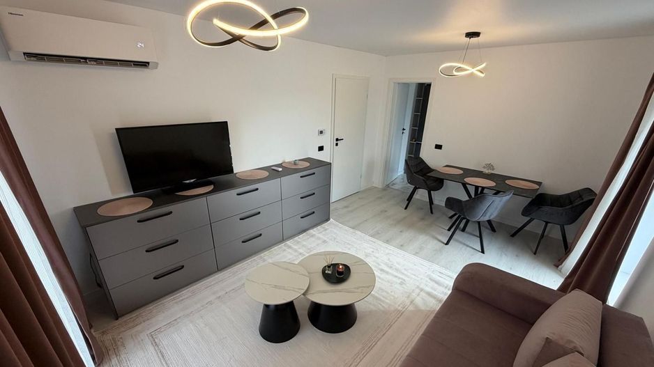 AP. 2 CAMERE - SUN ROYAL VIEW, PRIMA INCHIRIERE, BLOC NOU, METROU - Poză 1