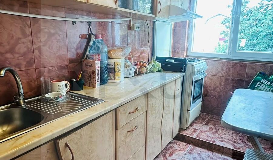 Apartament 2 camere| Etaj 4/4| Necesită renovare| Anvelopat| Parcare - Poză 17