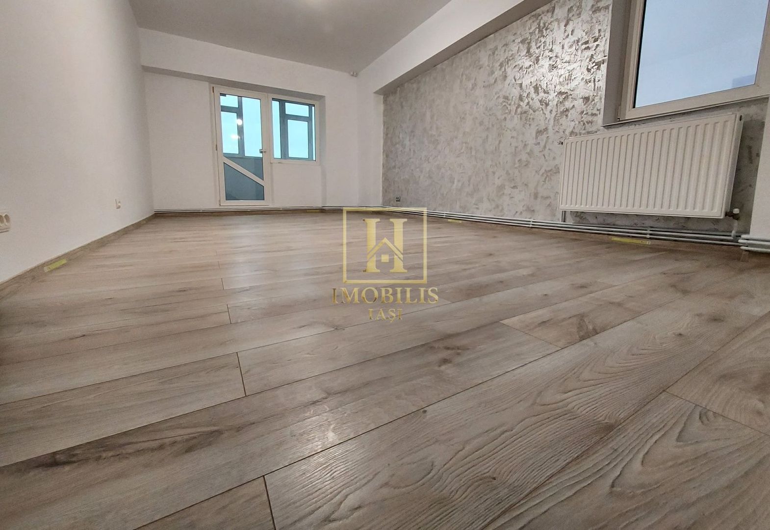 Apartament 3 camere decomandat 84 mp Pacurari 148000 euro - Poză 6