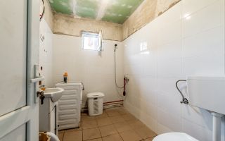 Casă, gospodărie cu teren de 1.345 mp în Galșa-Șiria - Poză 5