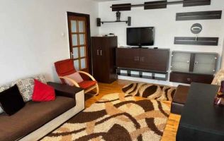 2 camere Aviatiei