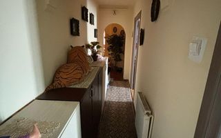 Apartament 3 camere decomandat, 67 mp, 2 băi, Balcon, beci - Poză 4