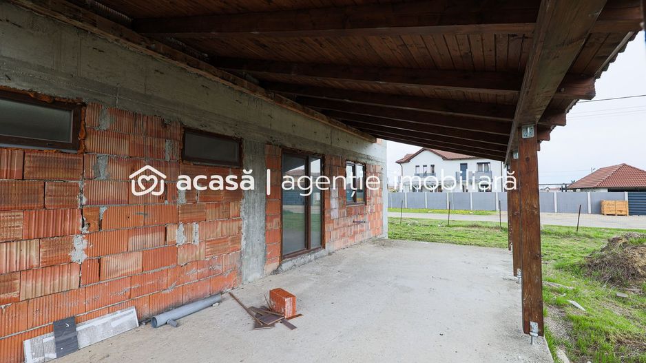 Casă nouă, impunătoare și luminoasă, construită cu griijă la detalii. - Poză 12