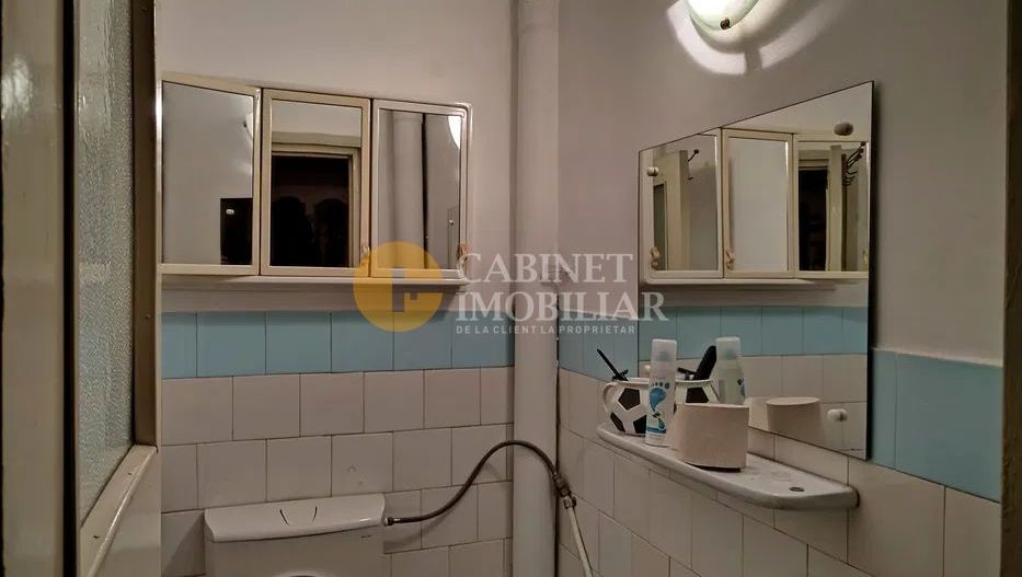 CENTRAL - SFANTUL LAZAR - 3 CAMERE DECOMANDAT - BLOC 1982 - Poză 5