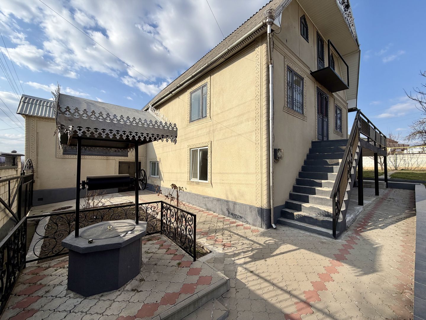 Casa în or.Ialoveni centru - Poză 5