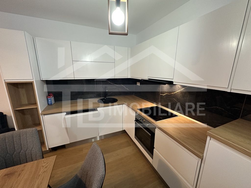 Apartament cu 3 camere, 77mp, parcare, Zona Concept 9 - Poză 3