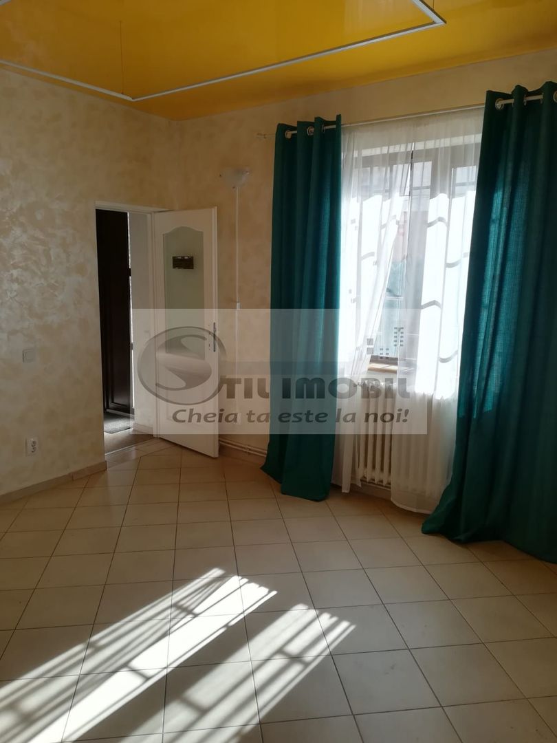 CASA/VILA  ZONA CENTRALA - 1100 euro - Poză 8