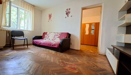 Liber, apartament 2 camere Podu Ros Cantemir, bloc fara risc