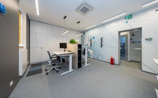 Clădire administrativă renovată integral – oportunitate investițională – Brașov - Poză 11