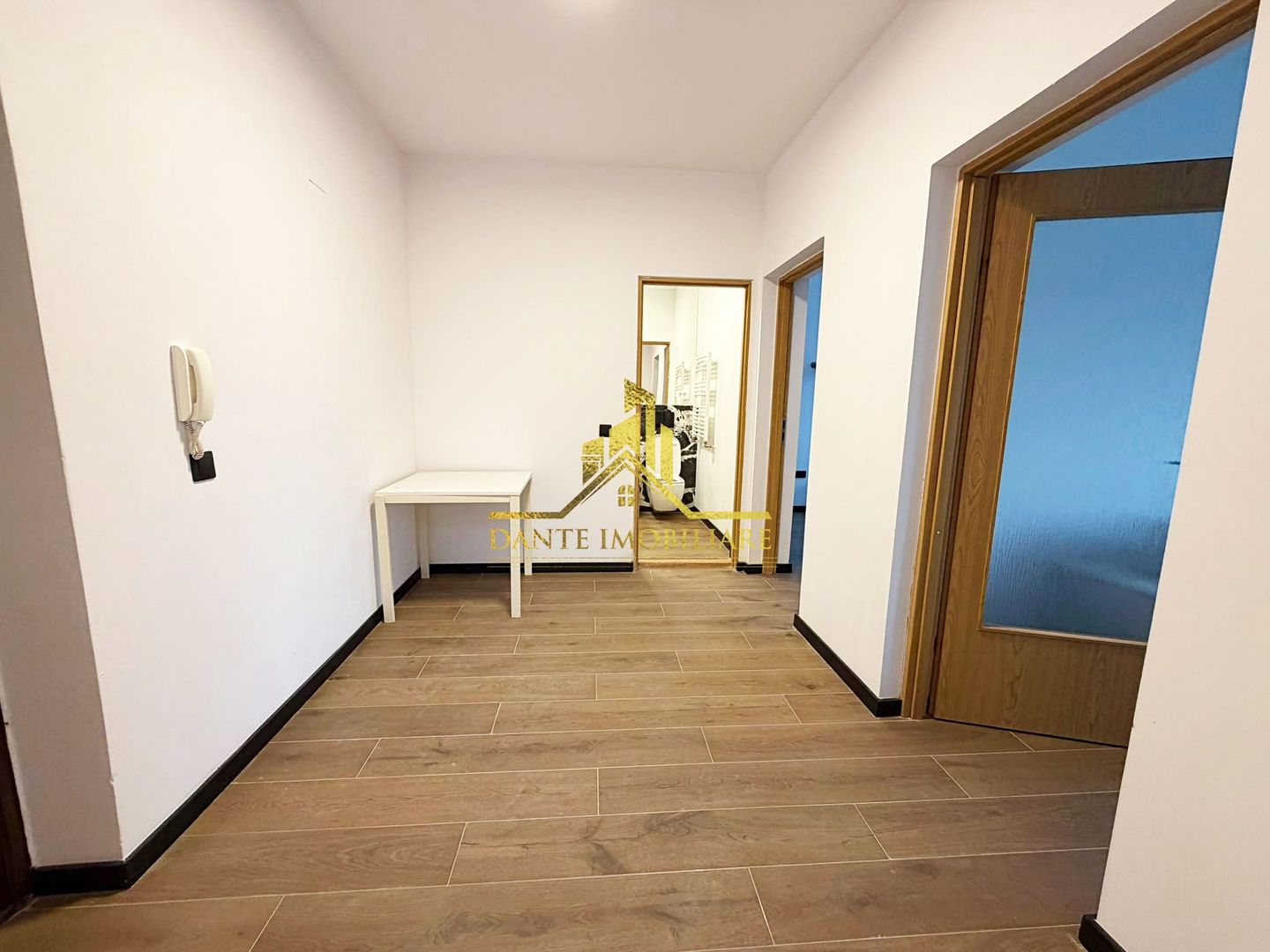 2 camere, decomandat, bloc nou, balcon, parcare, Horea, Semicentral - Poză 7