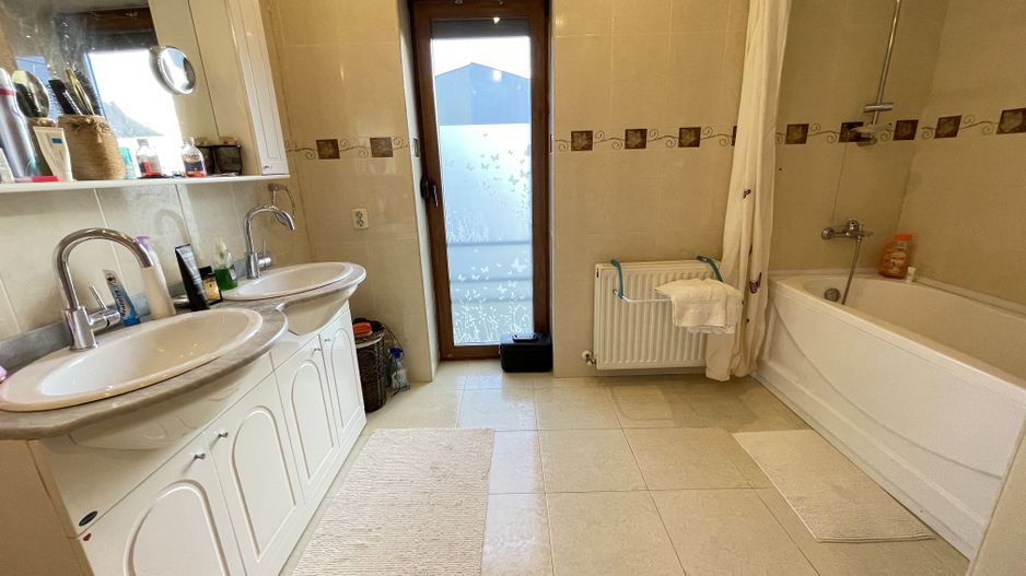 Casa de vanzare in zona Torontalului - Poză 4