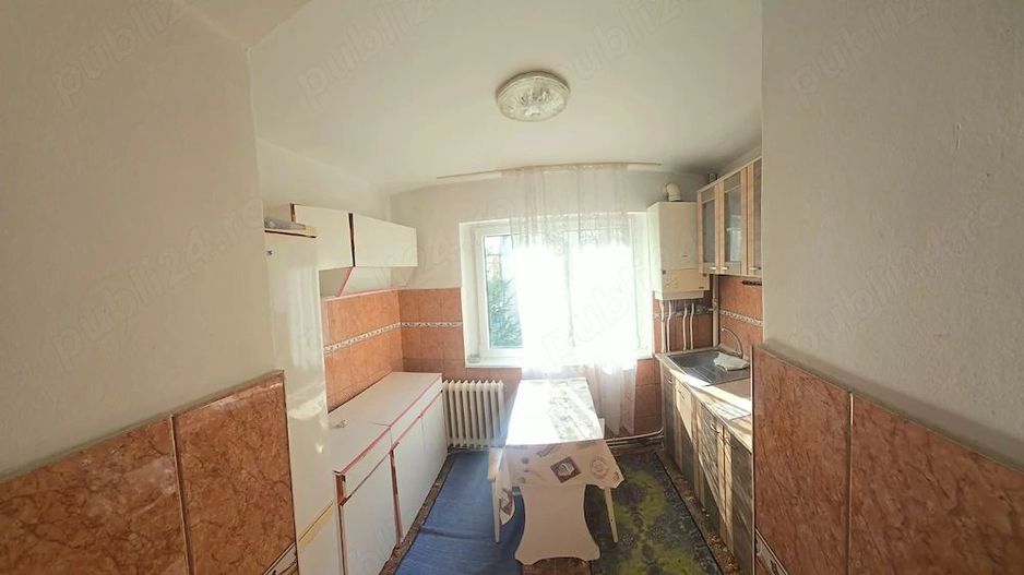 BRASADAS vinde ap 2 cam Micro 16 etaj 3/4. - Poză 1