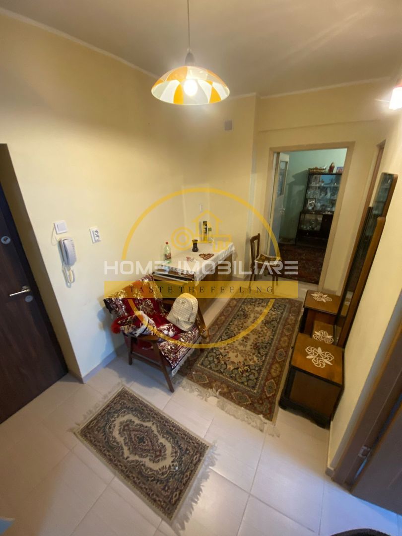 Tudor Vladimirescu/ Apartament 2 camere/ Decomandat/ Ideal pentru Investitie - Poză 6