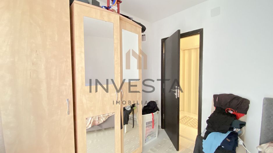 Apartament 3 camere decomandat cu balcon si parcare, zona Gruia - Poză 8