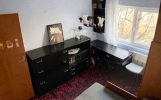 De vanzare Apartament 3 camere Gorjului - Poză 2