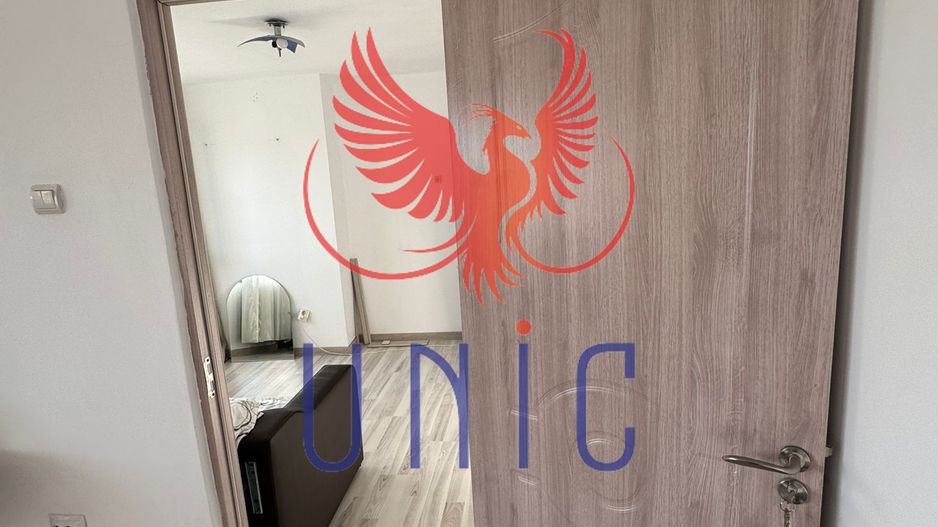 3 camere semidecomandate - 59 000 Euro - Poză 2