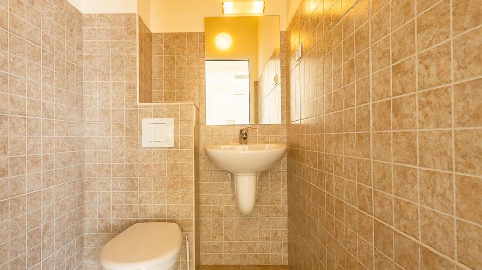 Spatiu in componenta si dotari apreciabile, birouri/ clinica, Calea Bucuresti - Poză 16