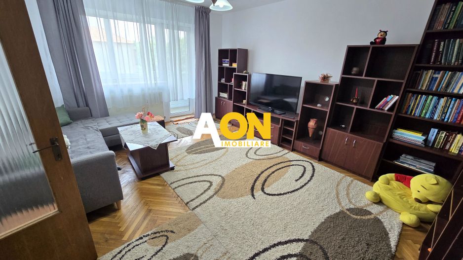 Apartament cu 3 Camere, Complet Mobilat, Zona Cloșca - Cetate - Poză 4