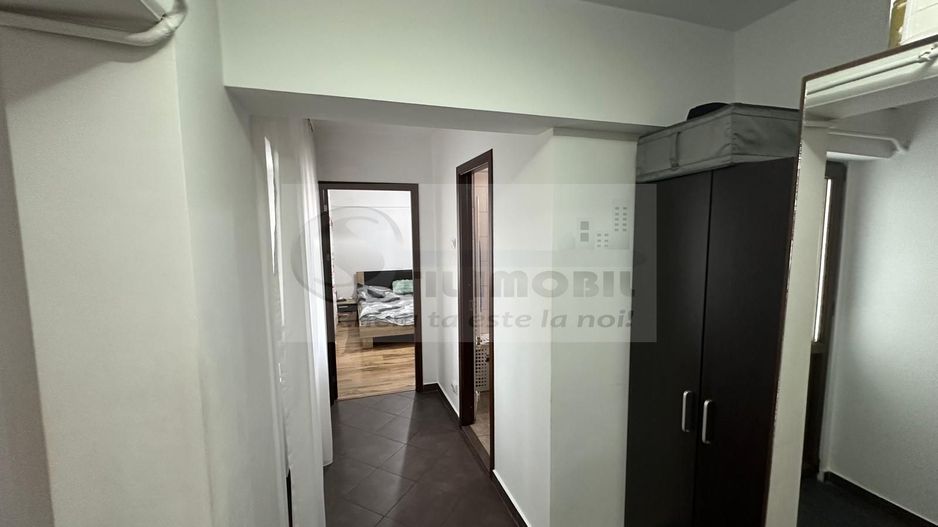 Apartament cu 2 camere, decomandat, 73 mp , etaj 1, zona Podu de Fier - Poză 6