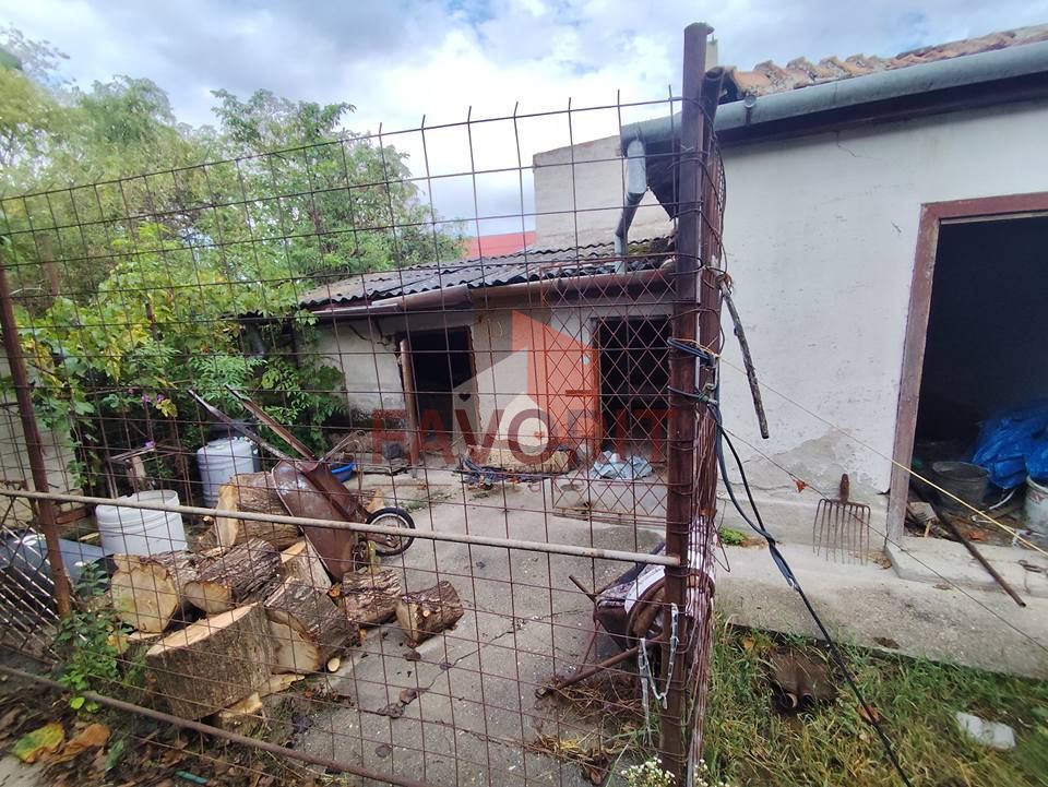 Teren 539 mp + casă bătrânească de vânzare în zona Girocului - Poză 3