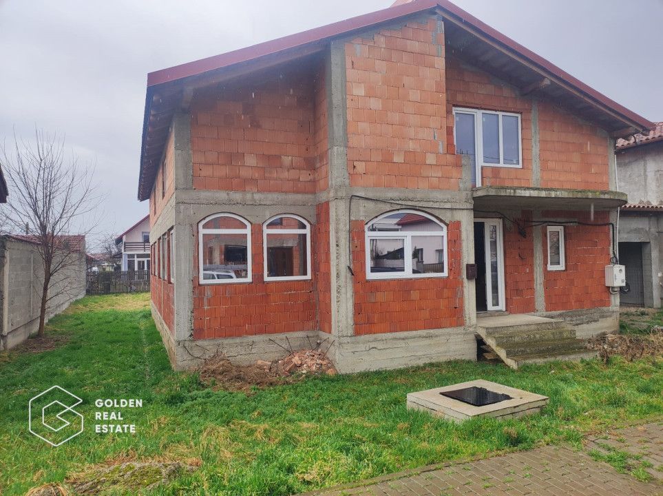 Casa la rosu, nou construita, Sagu/ sau schimb cu apartament - Poză 1