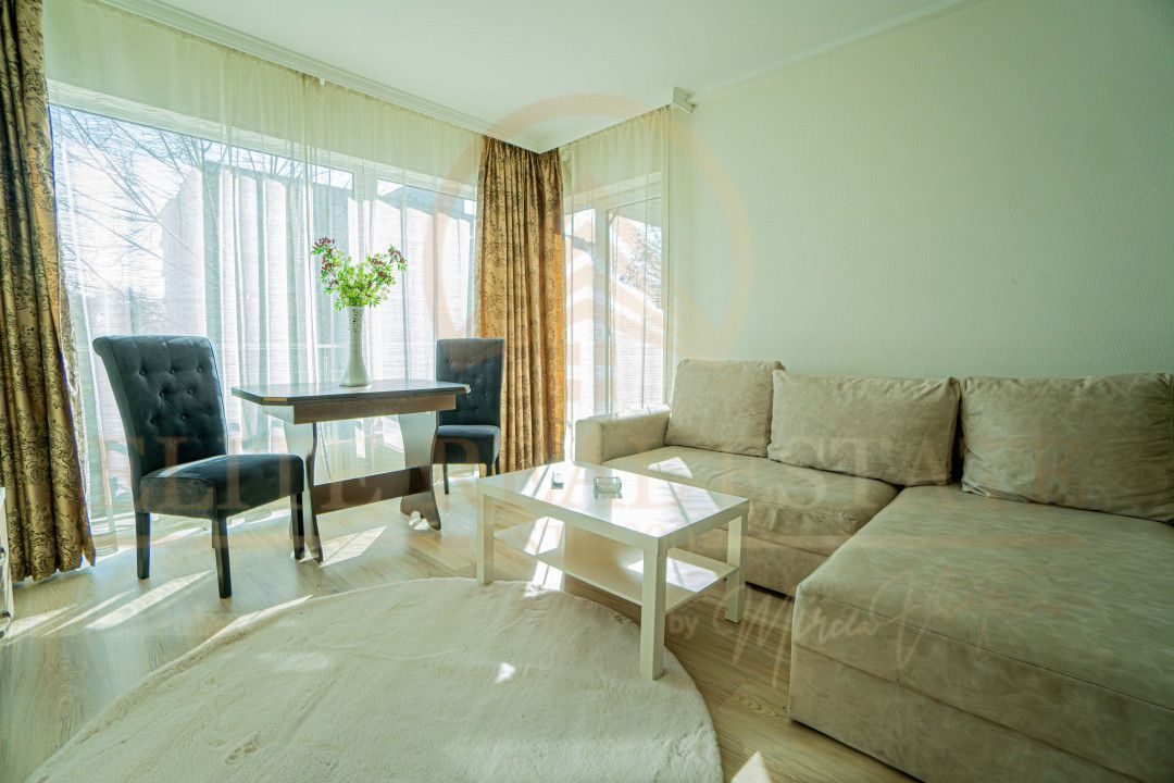 Apartament 2 camere – Mamaia, zona de intrare – Piscină - Poză 6