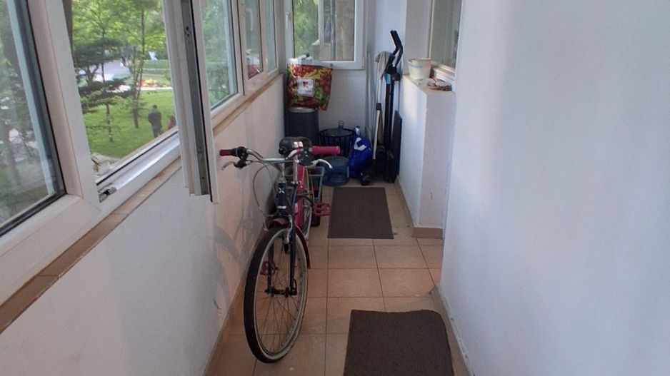 Drumul Taberei- Plaza Romania, apartament 4 camere  etaj 1/4 - Poză 6