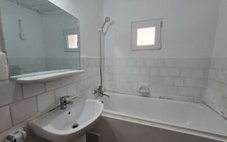 Ap. 2 camere decomandat CUG Iași – 86.000 euro - Poză 8