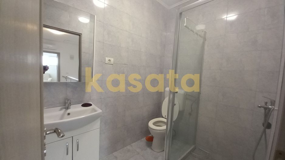 Vilă Modernă 4 Camere | Curte Privată | Zonă Excelentă & Facilități - Poză 38