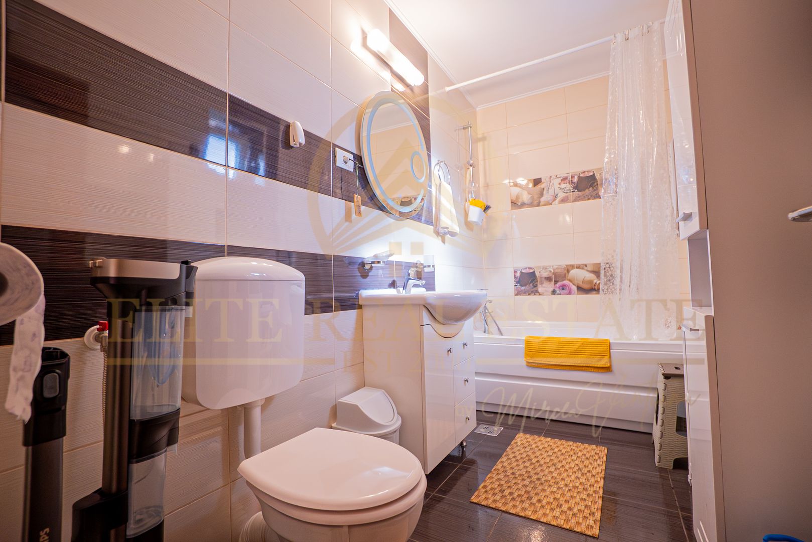 Casa P+1+M - 5 camere - Garaj - Panouri Fotovoltaice - Bratianu - Poză 18