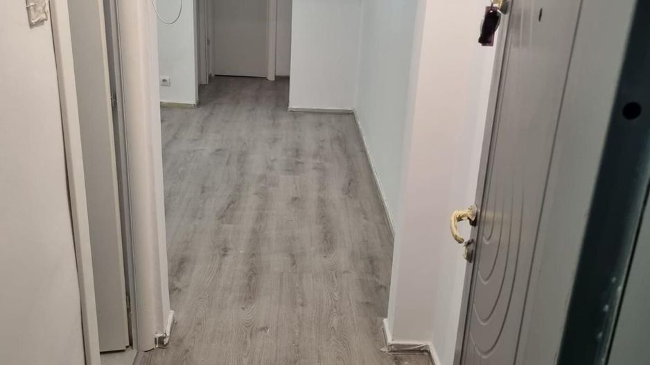 Apartament 2 camere Giurgiului Resita renovat. - Poză 3