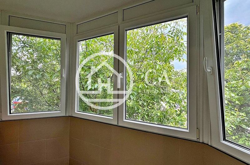 Apartament de închiriat cu 3 camere în Cantemir, Oradea - Poză 12