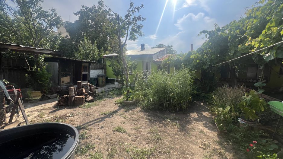 Teren Piata Presei - Poligrafiei - Damaroaia - Poză 7