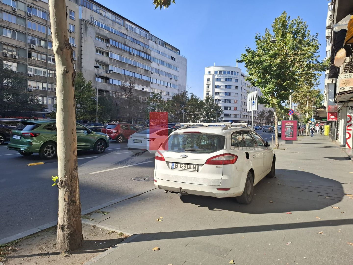 Spatiu comercial Magheru, trafic pietonal si auto intens - Poză 2