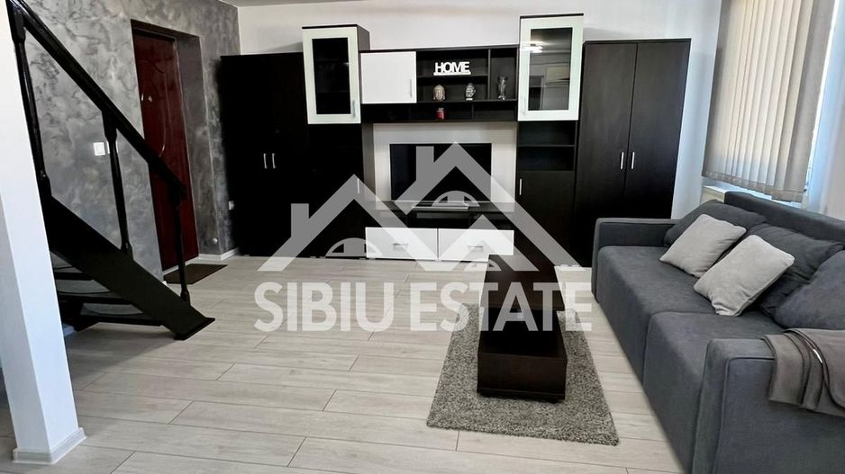 Aparatament 3 camere Zona V.Milea - mansarda - Poză 2