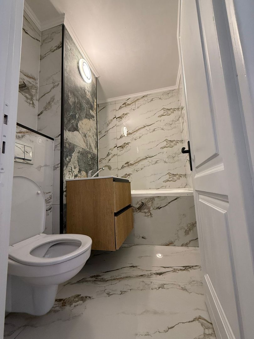 Apartament cu 3 camere – Zona Rogerius, Oradea - Poză 8