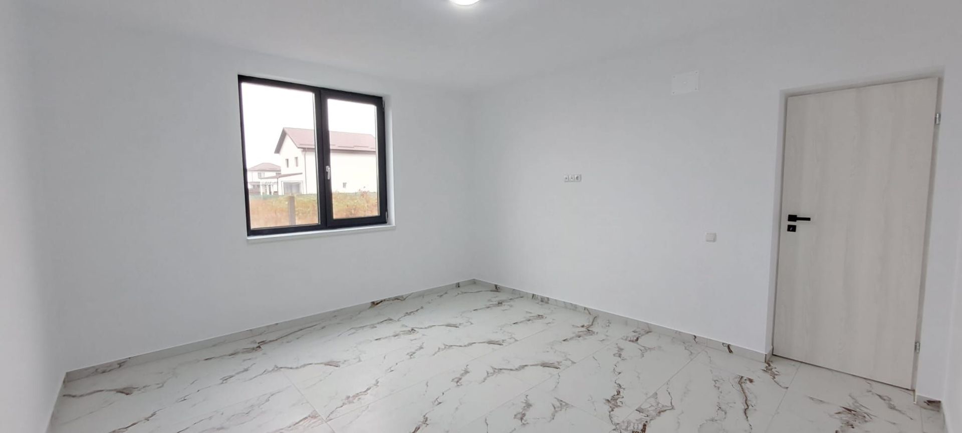 SABARENI casa individuala P+Pod, teren 500 mp, utilitati, COMISION 0%! - Poză 8