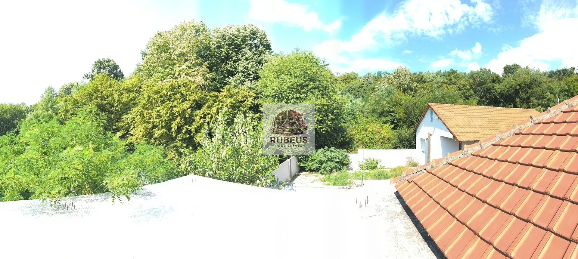 Refugiul la marginea pădurii in Orșova, pe malul Dunării - Poză 14