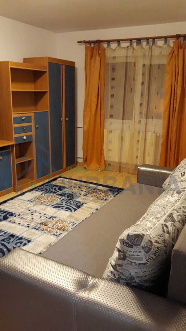 # inchiriez apartament - Poză 1