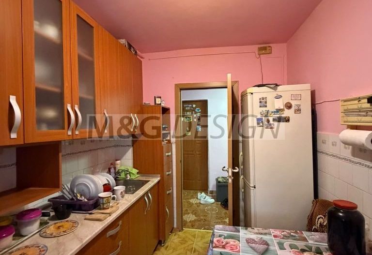 Apartament 3 camere Aradului - Poză 3