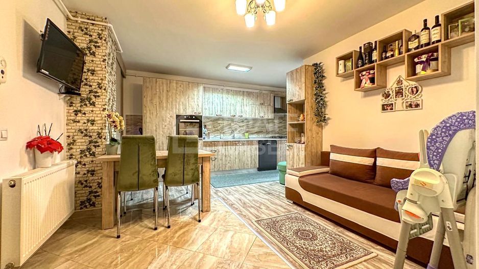 Un apartament gândit pentru liniște și familie, pe strada Rodnei - Poză 1